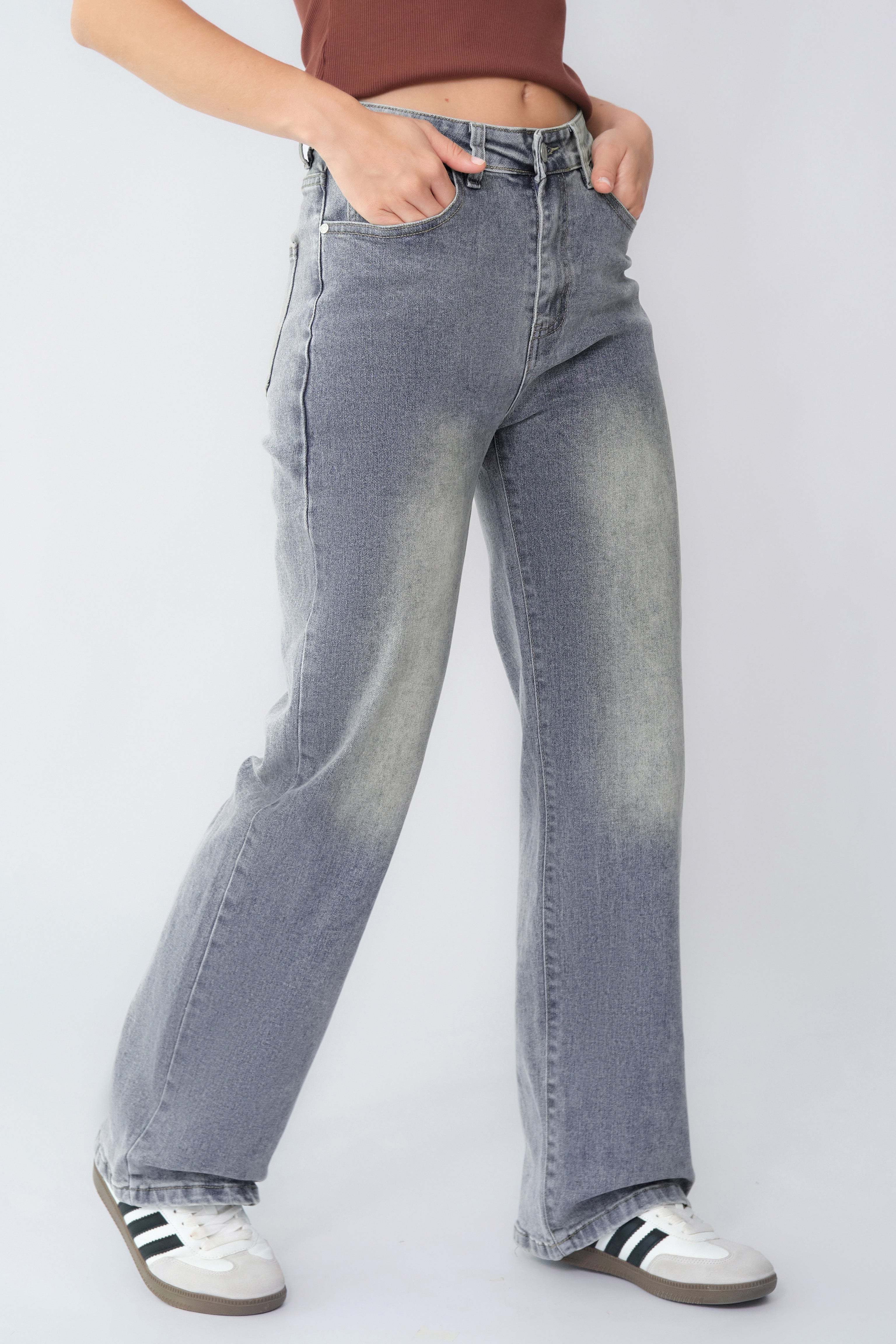 Petite Mid Rise Stretch Denim Jeans
